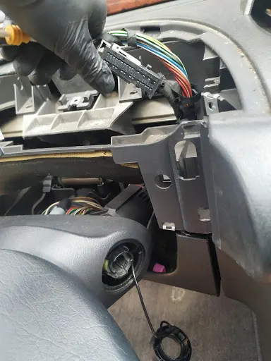 Awaryjne otwieranie Katowice Marek Talatycki